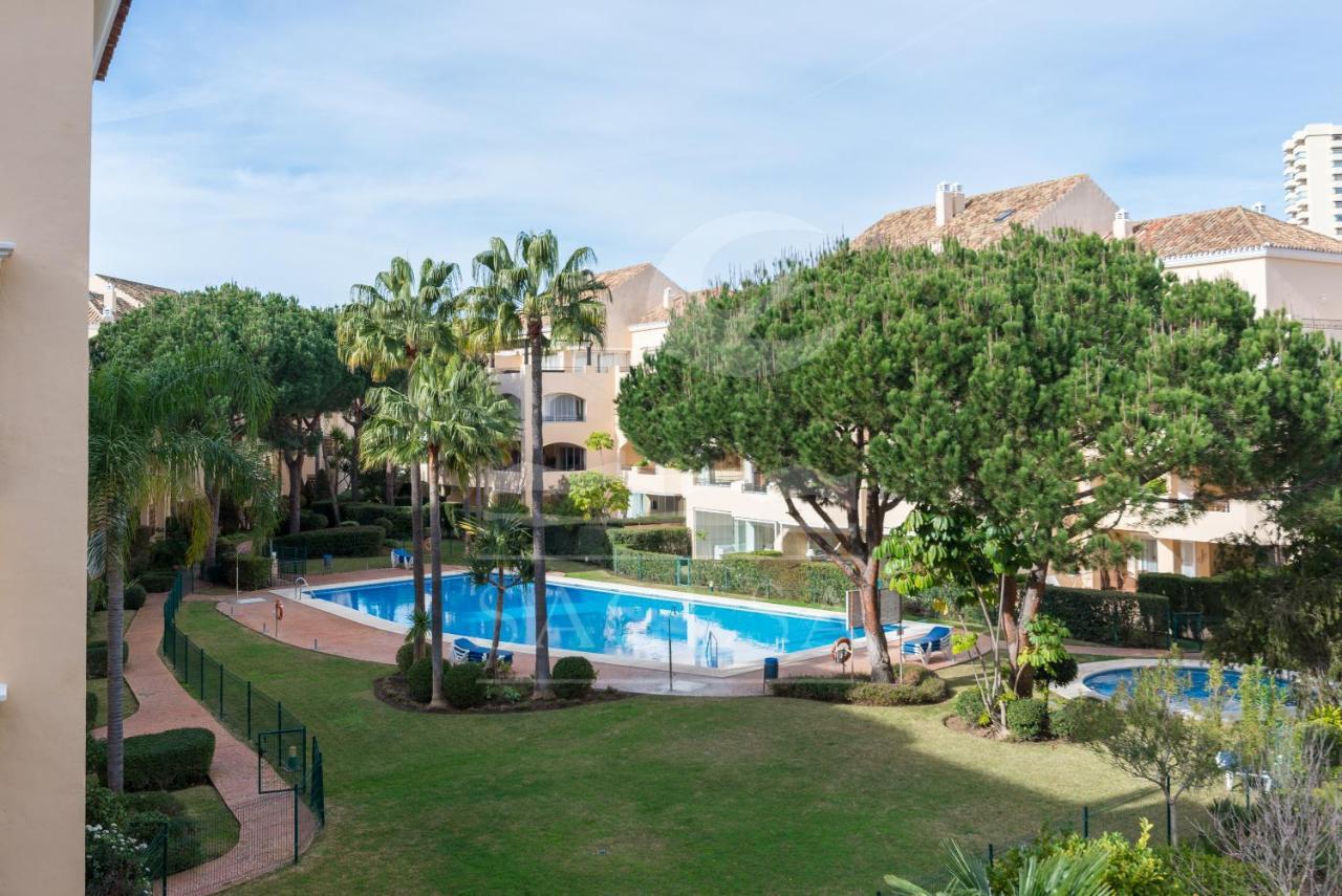 Апартаменти Hacienda Playa Марбелья Екстер'єр фото